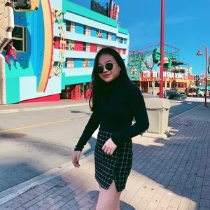 Meet your Posher, Adriana